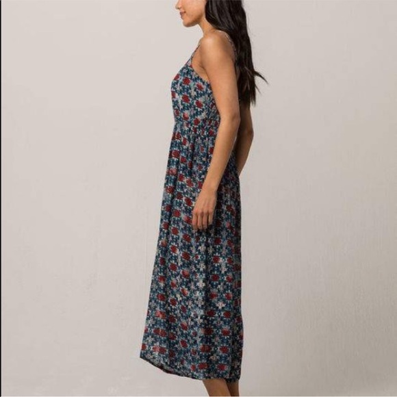 Patrons of Peace | Crop Leg Floral Jumpsuit - Picture 2 of 10
